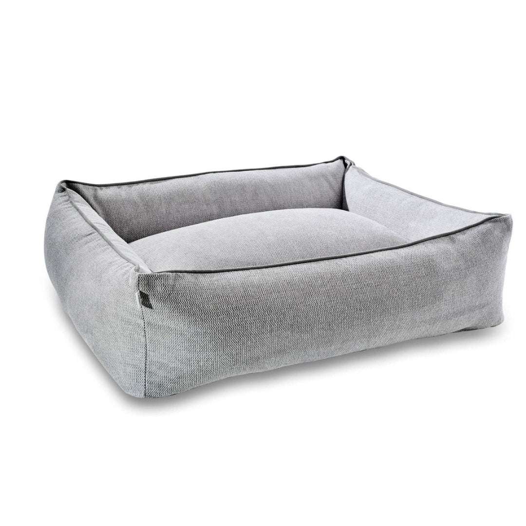 Grijs hondenbed van gerecycled materiaal met orthopedisch matras