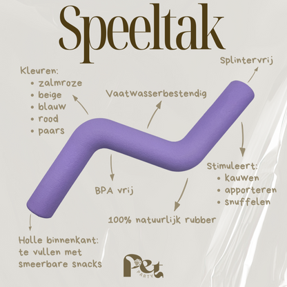 Hond-speelt-met-roze-blauwe-rode-paarse-beigeSpeeltak-van-natuurlijk-rubber-veilig-alternatief_met_hond